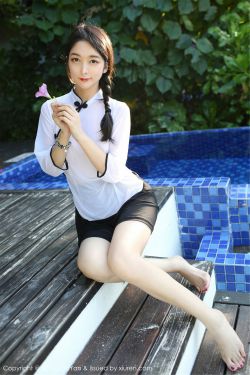 白嫩美女直冒白浆